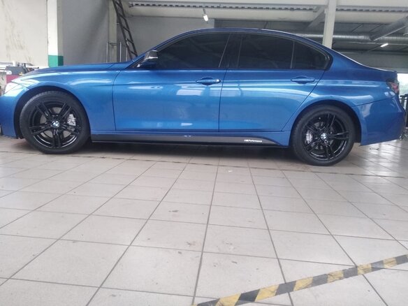 2013 BMW 3 серии 328i VI (F3x), синий - вид 4