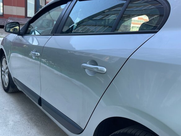 2010 Renault Fluence I, серебристый, 530000 рублей - вид 5