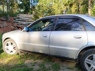1999 Audi A4 I (B5) Рестайлинг, серебристый, 470000 рублей, вид 4