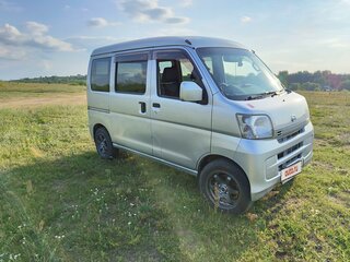 2017 Daihatsu Hijet X, серебристый, 990000 рублей, вид 3
