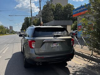 2020 Ford Explorer VI, зелёный, 4290000 рублей, вид 5