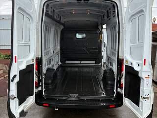 2022 Ford Transit, белый, 2400000 рублей, вид 4