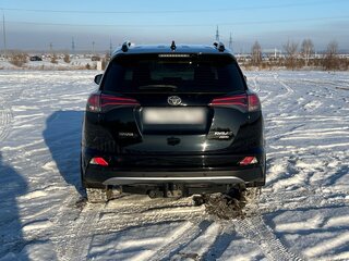 2018 Toyota RAV4 IV (XA40) Рестайлинг, чёрный, 2400000 рублей, вид 4