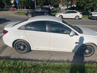 2011 Chevrolet Cruze I, белый, 525000 рублей, вид 3