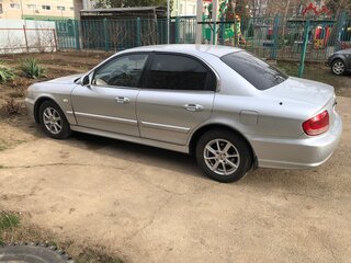 2006 Hyundai Sonata ТагАЗ IV (EF) Рестайлинг, серебристый, 400000 рублей, вид 5