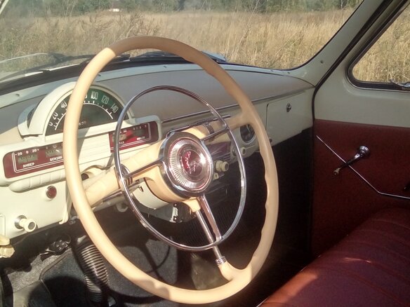 1966 ГАЗ 21 «Волга» 21Р, бежевый, 800000 рублей - вид 3
