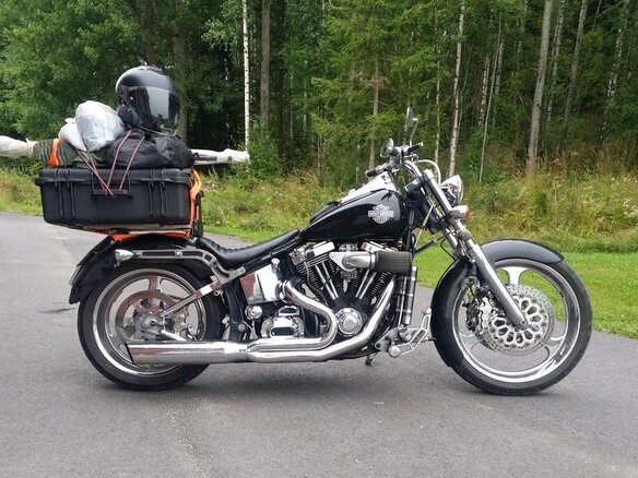 1998 Harley-Davidson Softail Custom, чёрный
