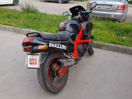 1992 Kawasaki ZZR 400, чёрный, 180000 рублей, вид 4