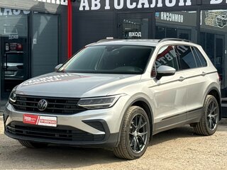 2021 Volkswagen Tiguan II Рестайлинг, серебристый, 2750000 рублей, вид 4