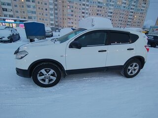 2011 Nissan Qashqai I Рестайлинг, белый, 1050000 рублей, вид 4