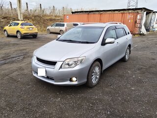 2006 Toyota Corolla Fielder X (E140, E150), серебристый, 750000 рублей, вид 1