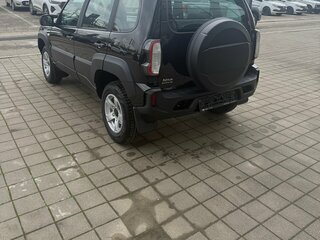 2026 Lada (ВАЗ) Niva Travel I Рестайлинг, чёрный, 1603000 рублей, вид 5