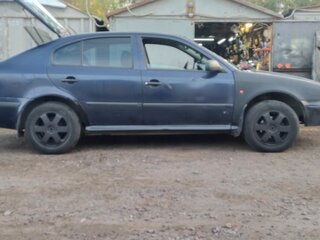 1998 Skoda Octavia I (A4), синий, 250000 рублей, вид 3