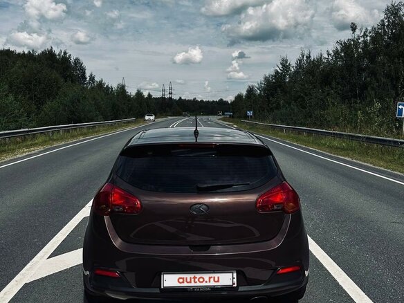 2014 Kia Ceed II, коричневый, 1200000 рублей - вид 10