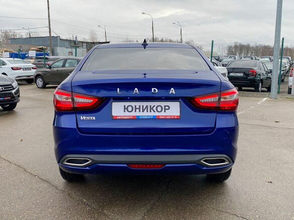 2026 Lada (ВАЗ) Vesta I Рестайлинг (NG), синий, 1735900 рублей - вид 4