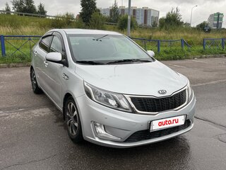 2012 Kia Rio 4-speed III, серебристый, 800000 рублей, вид 2