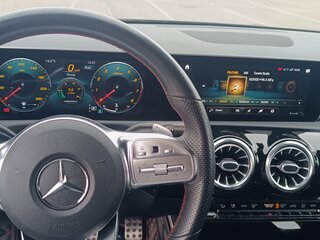 2019 Mercedes-Benz CLA 220 II (C118, X118), чёрный, 3000000 рублей, вид 5