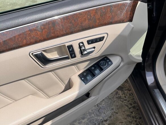 2013 Mercedes-Benz E-Класс 300 IV (W212, S212, C207) Рестайлинг, коричневый - вид 7