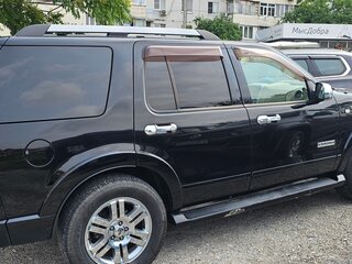 2005 Ford Explorer IV, чёрный, 1500000 рублей, вид 3