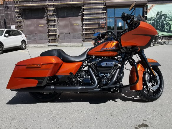 2020 Harley-Davidson Road Glide, оранжевый - вид 5