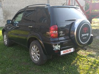2004 Toyota RAV4 II (XA20) Рестайлинг, чёрный, 800000 рублей, вид 3