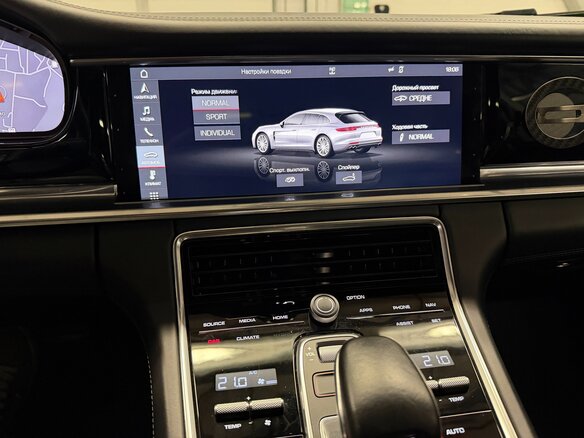 2019 Porsche Panamera 4 Sport Turismo II, серый, 8499000 рублей - вид 31