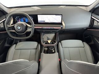 2025 BMW X3 20d xDrive IV (G45/G48), чёрный, 7368673 рублей, вид 4