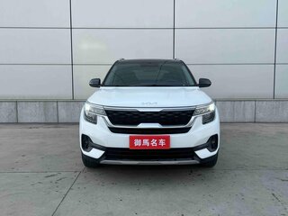 2022 Kia KX3, белый, 1410000 рублей, вид 2