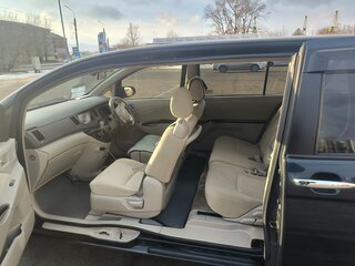 2016 Toyota ISis I Рестайлинг, синий, 1700000 рублей, вид 4