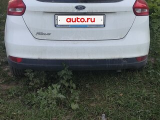 2017 Ford Focus III Рестайлинг, белый, 900000 рублей, вид 2