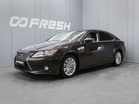 Lexus ES VI