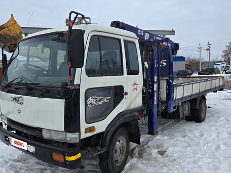 1994 Nissan Condor, белый, 2380000 рублей, вид 5