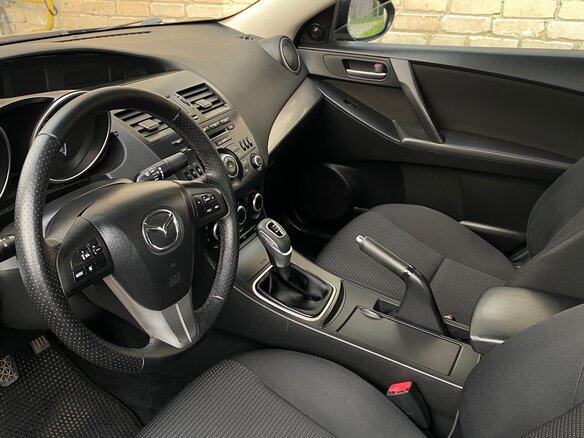 2011 Mazda 3 II (BL) Рестайлинг, чёрный, 1000000 рублей - вид 9