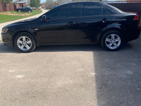 2008 Mitsubishi Lancer X, чёрный, 735000 рублей, вид 4