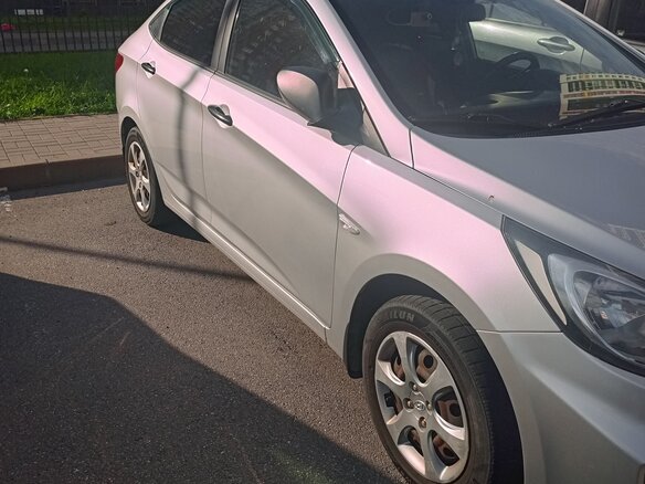 2012 Hyundai Solaris I, серебристый, 567000 рублей - вид 1