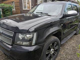 2008 Chevrolet Tahoe III, чёрный, 1300000 рублей, вид 3