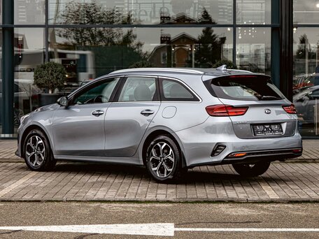 2021 Kia Ceed III, серый, 1675000 рублей, вид 4