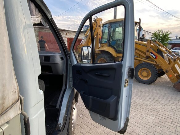 1999 ГАЗ ГАЗель (3302), серый, 405000 рублей - вид 5