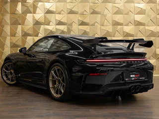2025 Porsche 911 GT3 992 Рестайлинг, чёрный, 31990000 рублей, вид 2
