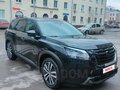 2021 Nissan Pathfinder V, чёрный - вид 1