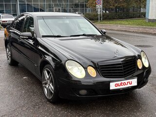 2007 Mercedes-Benz E-Класс 200 III (W211, S211) Рестайлинг, чёрный, 700000 рублей, вид 4