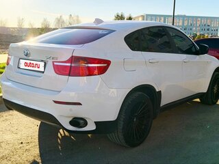 2011 BMW X6 35i 8-speed I (E71), белый, 1700000 рублей, вид 3