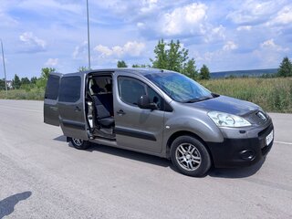2009 Peugeot Partner II, серый, 660000 рублей, вид 2