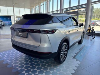 2026 Omoda C7, серебристый, 3099000 рублей, вид 5