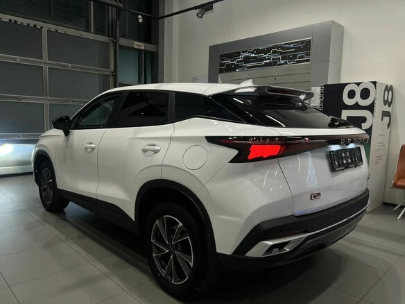 2024 Omoda C5 I, белый, 1660000 рублей - вид 3