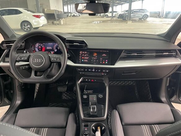 2022 Audi A3 35 TFSI Long IV (8Y), зелёный, 2090000 рублей - вид 4