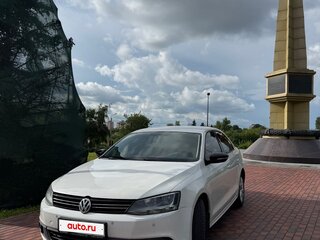 2014 Volkswagen Jetta VI Рестайлинг, белый, 845000 рублей, вид 1