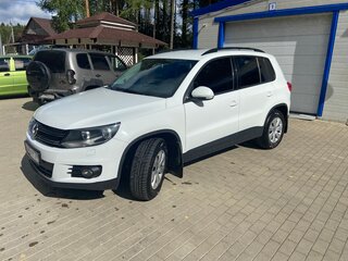 2014 Volkswagen Tiguan I Рестайлинг, белый, 950000 рублей, вид 2