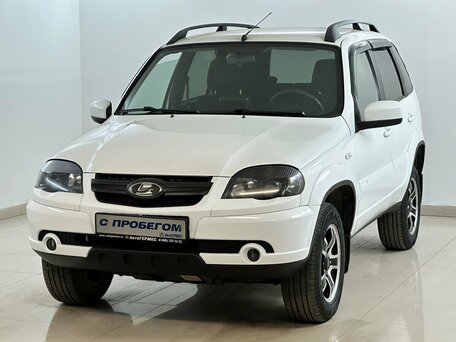 2020 Lada (ВАЗ) Niva, белый, 905000 рублей, вид 1