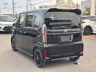 2023 Honda N-BOX II Рестайлинг, чёрный, 792000 рублей, вид 4